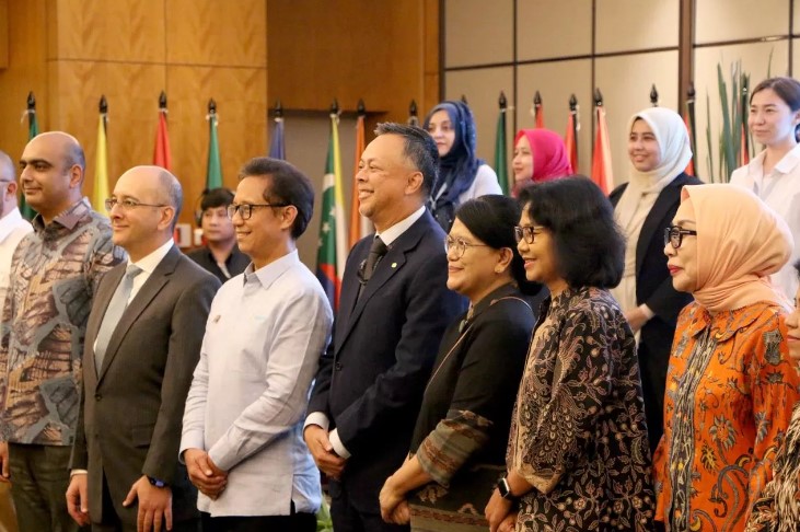 Bio Farma ditunjuk oleh Kementerian Kesehatan RI untuk berbagi ilmu kepada 10 delegasi di OIC Comstech 2024 pada 4 sampai 12 Juli 2024. (Dok. Bio Farma)