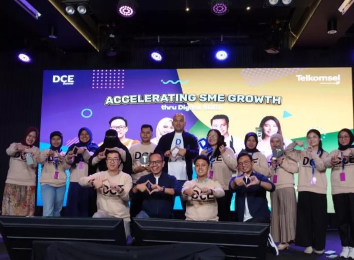 Telkomsel menggelar DCE Summit 2024 di Bandung pada Kamis (4/7) dengan tema 'Accelerating SME Growth Thru Digital Skills'. (telkomsel.com)