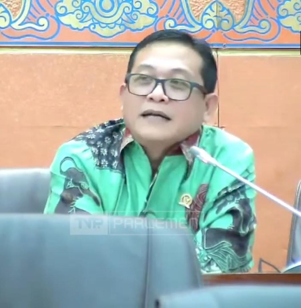 Sonny T Danaparamita Anggota DPR RI Komisi VI RDP Dengan Dirut PLN, Dirut LEN Industri, Dirut PT Danakersa (Youtube: Komisi VI DPR RI Channel)