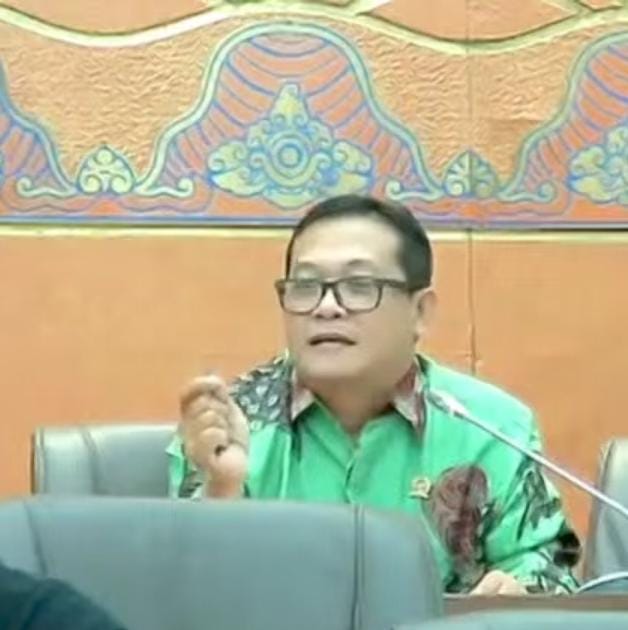 Sonny T Danaparamita Anggota DPR RI Komisi VI RDP Dengan Dirut PLN, Dirut LEN Industri, Dirut PT Danakersa (Youtube: Komisi VI DPR RI Channel)