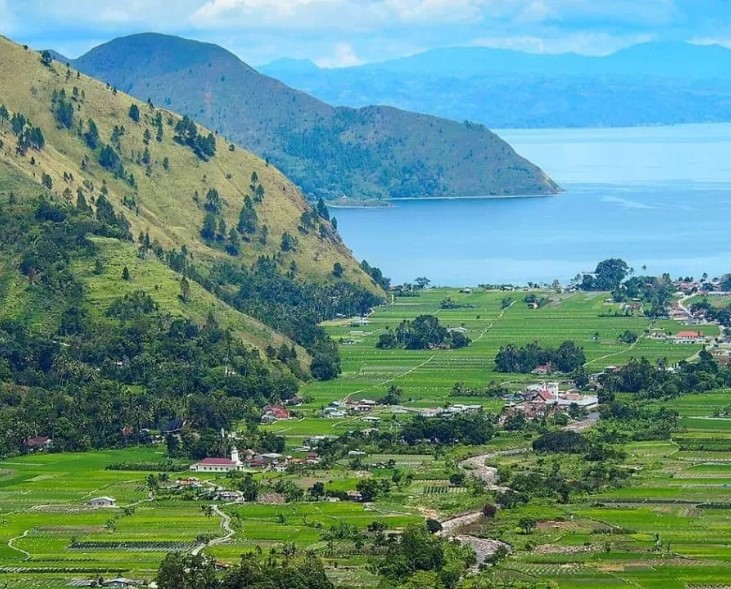 Geopark Kebumen merupakan kawasan geologi dan sejarah yang meliputi tidak hanya daratan tapi juga sampai lautan. (Facebook/Geopark Kebumen)