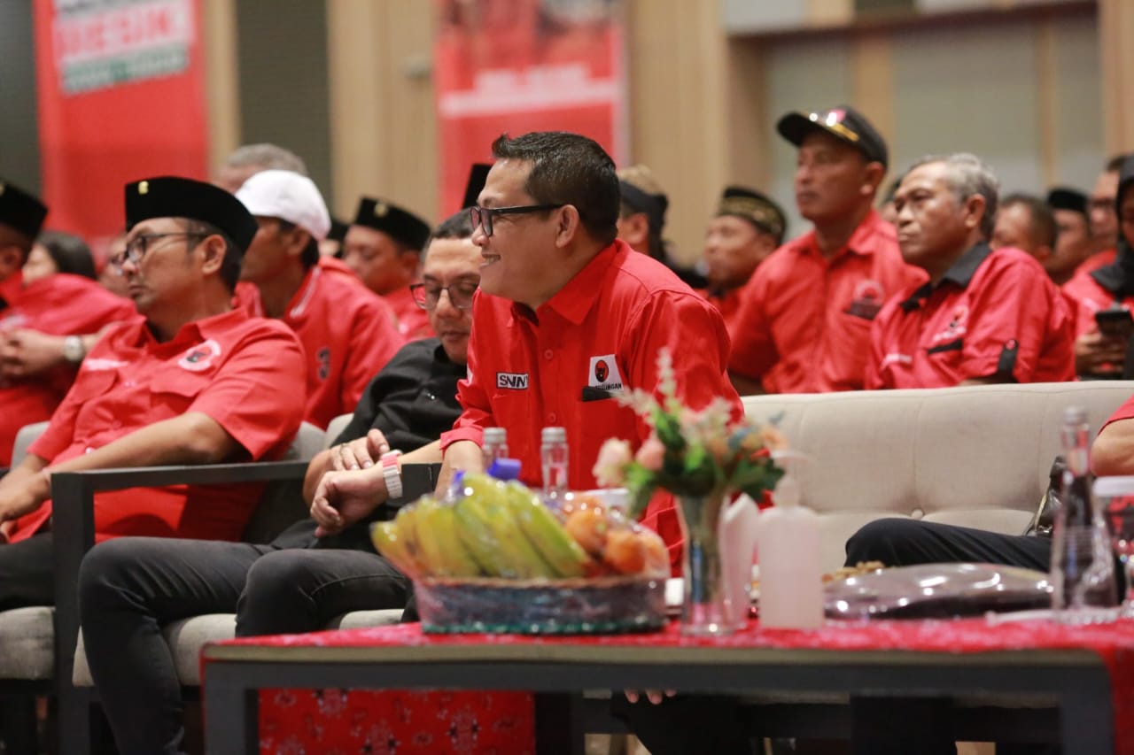 Sonny T. Danaparamita dalam Gelar Konsolidasi Organisasi Internal DPC PDI Perjuangan Banyuwangi